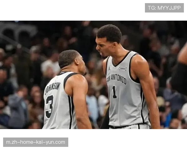 文班亚马世界队首秀16分 天赋碾压美国星队内线